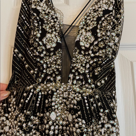 Black Prom/Formal Dress with Gold and Silver/White Detail - Picture 5 of 7